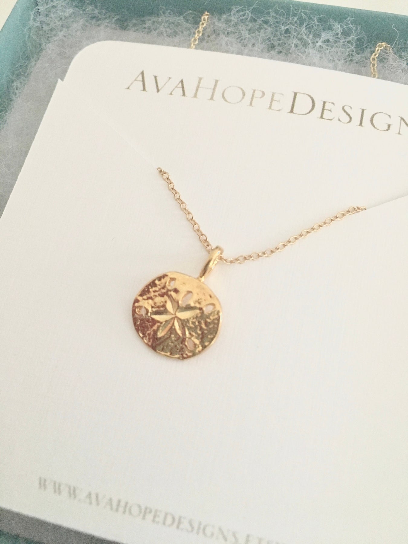 Amazon.com: Charm America - Gold Small Sand Dollar Charm - 10 Karat Solid  Gold - Dainty Sand Dollar Pendant - Ocean Beach Seashell Charm - Charms For  Necklaces, Bracelets, Anklets : Handmade Products
